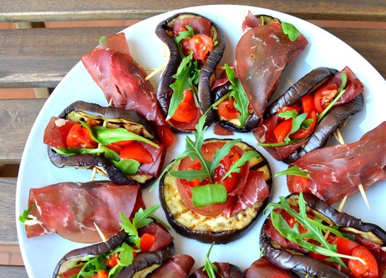 🍆 Involtini di melanzane e bresaola con scaglie di grana🍆