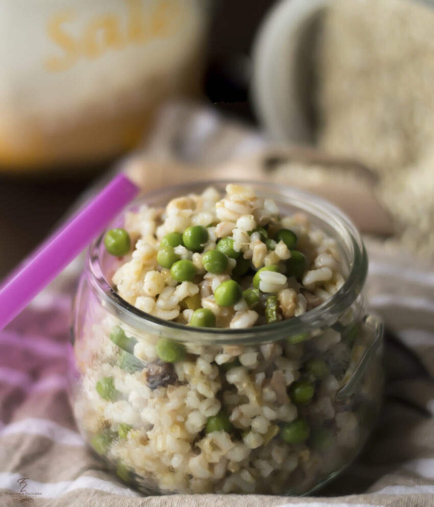 Farro con tonno e piselli